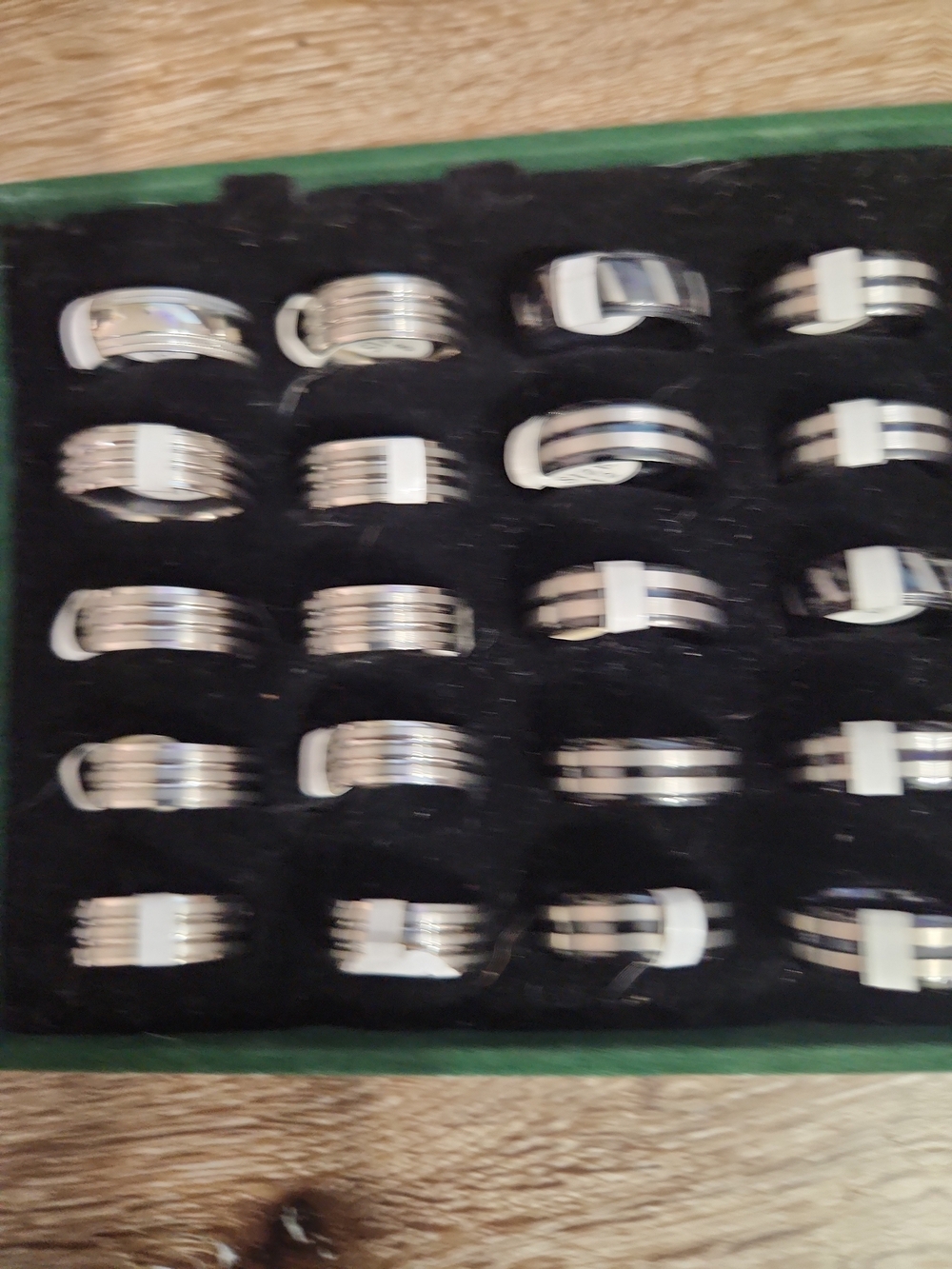 Men's Black And Silve Tone Titianium Ring - Classic Two-Tone Band - Picture 3 of 6